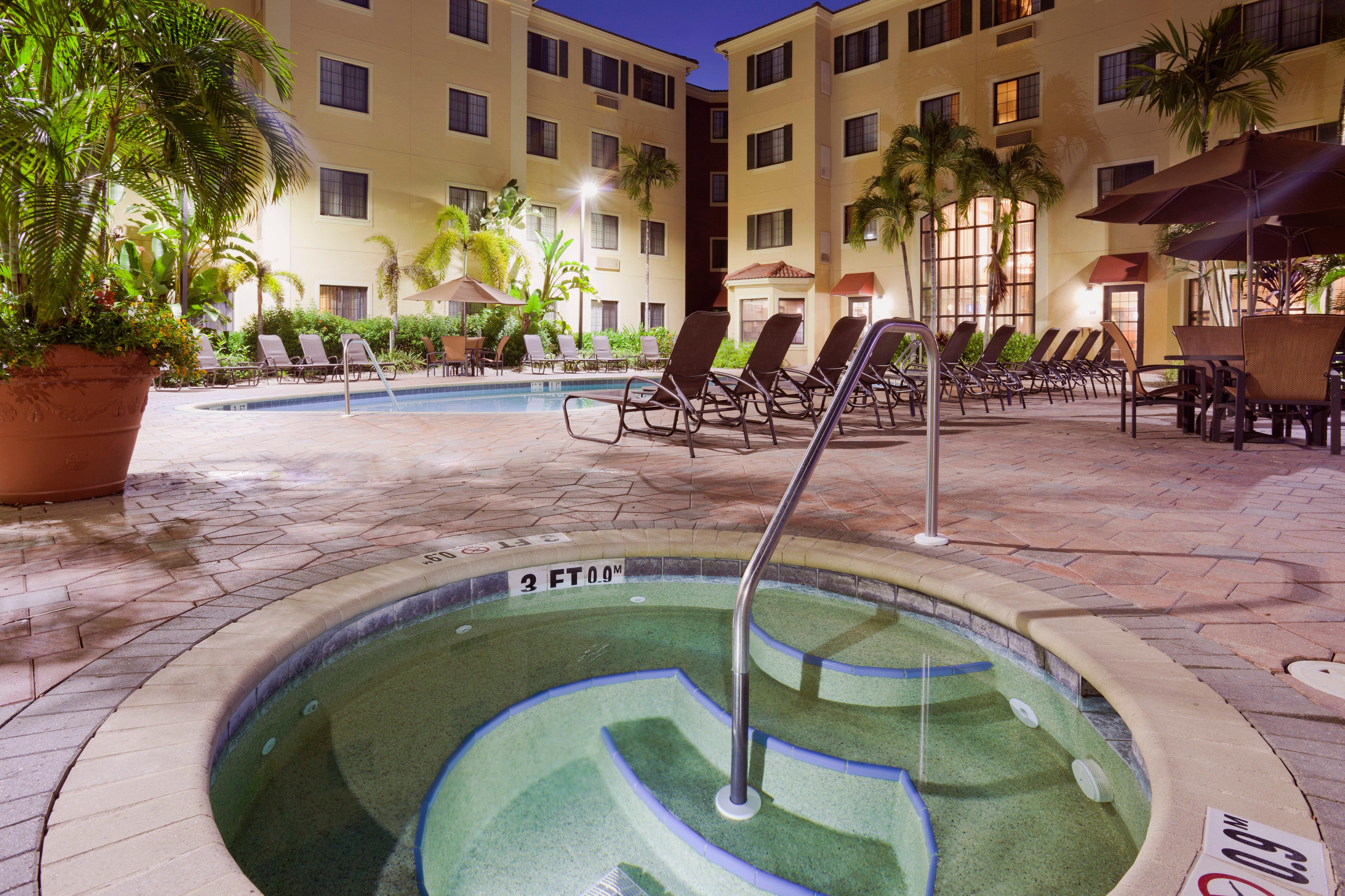 Staybridge Suites Naples - Gulf Coast, An Ihg Hotel Exterior foto